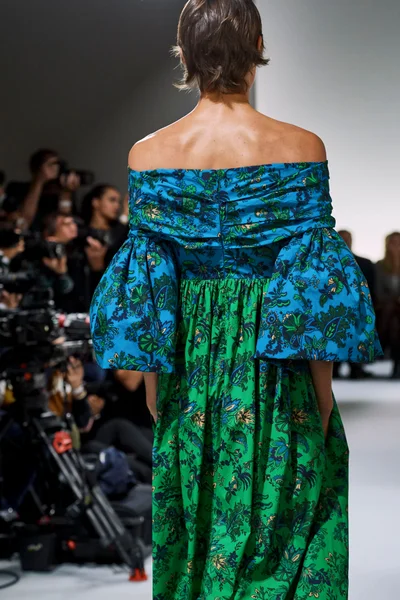 Look 152